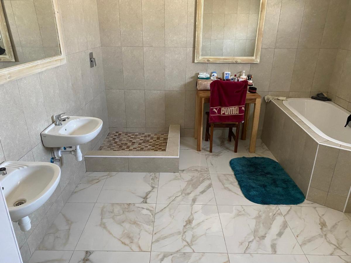 Bed and Breakfast Mukulela Walvis Bay Exterior foto